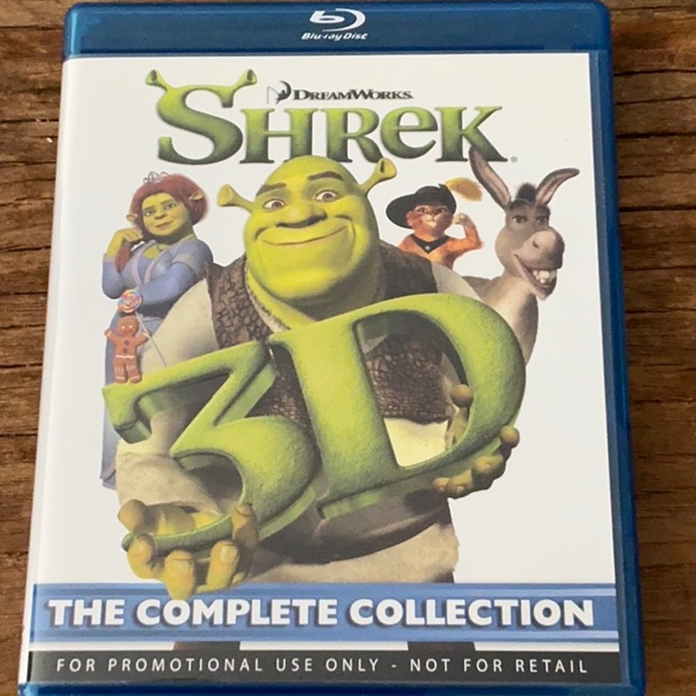 Dreamworks Shrek 3D Collection Blu-ray with Green and Blue Cover